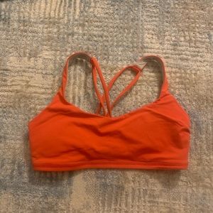 LuluLemon sports bra size 6